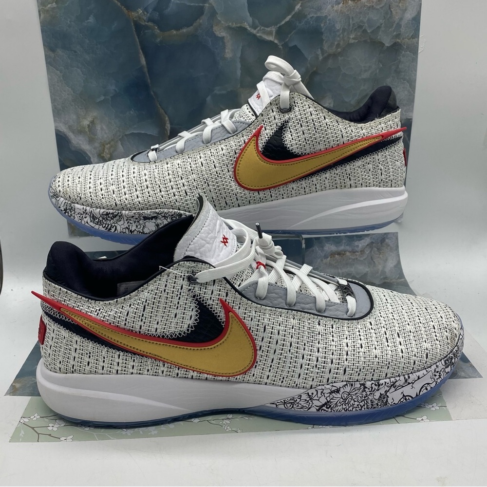 Nike LeBron 20 The Debut DJ5423-100 17 White Metallic Gold Black 2022 Zoom Air